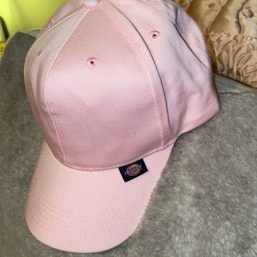 NWOT! 🌸HP🌸Dickies Pink Baseball Hat! - Picture 2 of 10